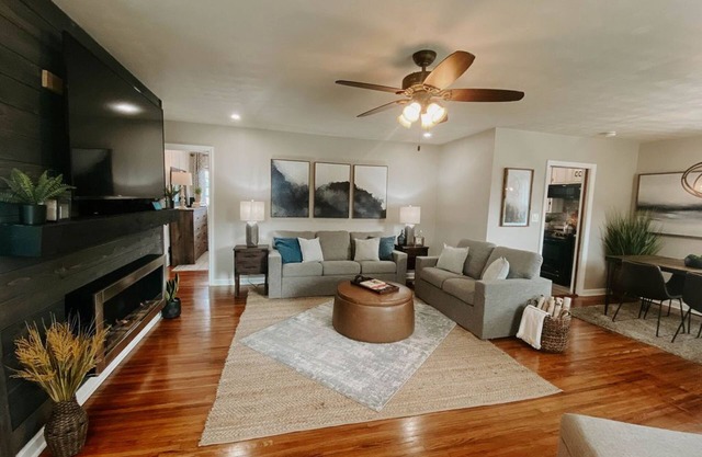 Midtown Cottage- Self Check-In & Centrally Located in Owensboro