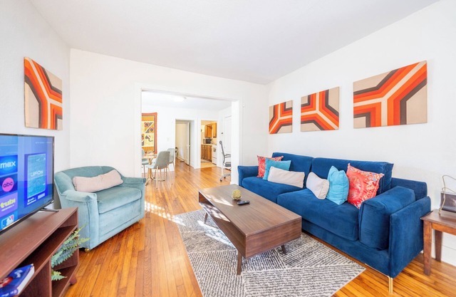 Midtown Funk! Private Entry - Central KC!