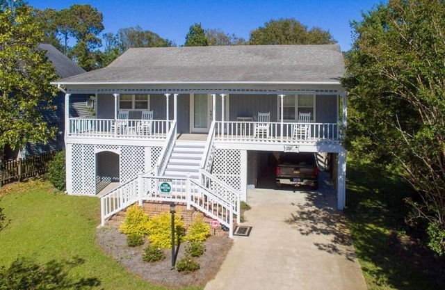 Miller Time, Short Walk to Beach, Great Porch & Rockers