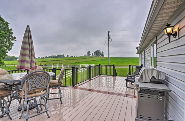 Millersburg Home with Covered Porch and Fire Pit!