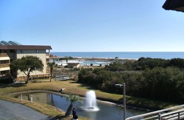 Million＄View-Thanksgiving Week Avail-Big Savings-King Bed-Bunk Bed TVs-2 Bikesn