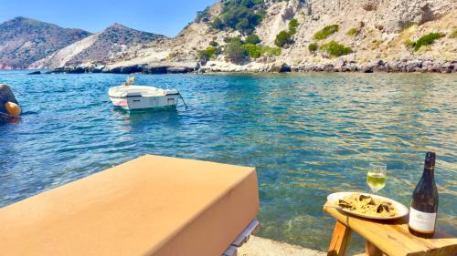 Milos Boathouse-Between2seas Boutique