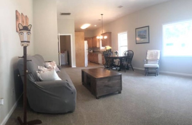 Mimosa Cottage Farm- 2br cottage & stalls. Mastersn