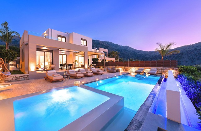 Minoas Grand Villas | 3 Heated Pools| 28 guests