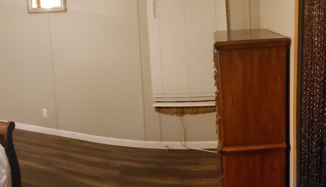 MINUTES AWAY FROM ALABAMA GAMES -COZY 4-BR