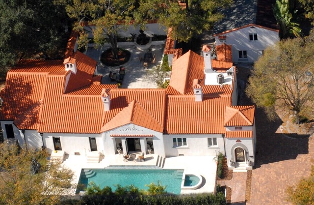 Minutes from Downtown Tampa - Mediterranean estate on Davis islands