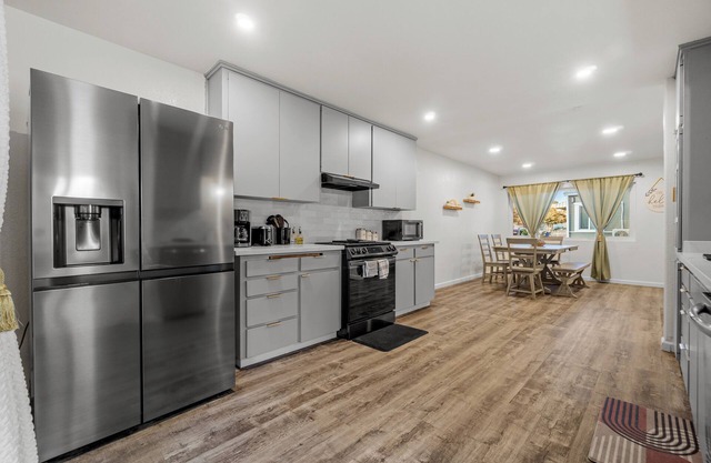 Minutes to Downtown San Diego - Large Family Home