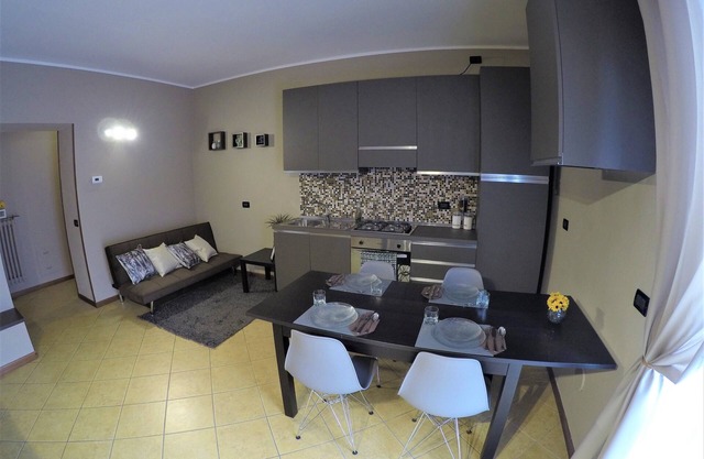 MIRCO'S HOUSE - SPACIOUS AND MODERN TWO-ROOM APARTMENT