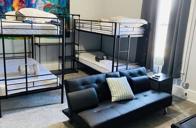 Mixed Deluxe dormitory ! r4