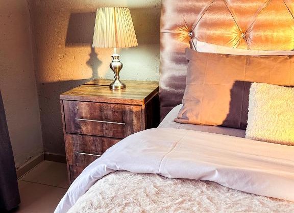 Mjejane Debs guest house