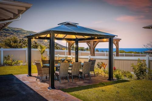 #ML Ocean view, Golf, Gazebo and BBQ, we have all!