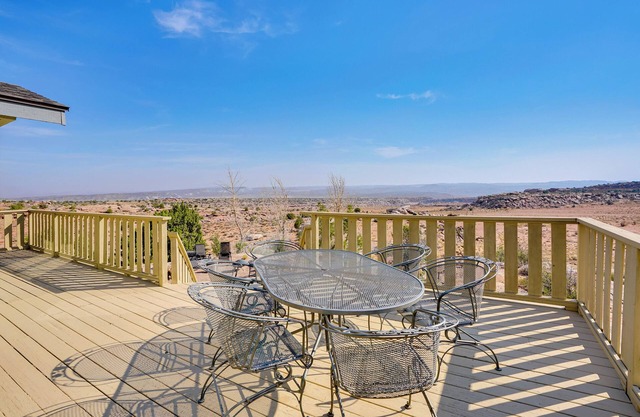 Moab House Near Arches Nat'l Park & Canyonlands!