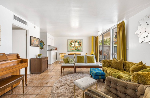 Mod Mirage 60's Architectural Gem- glamorous tranquility by the mountains in RM!