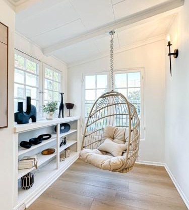 Modern 2-Bedroom Gem Close to Beverly Hills - DOH2