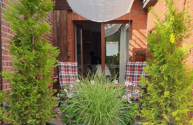 Modern 2 room apartment, 1st Floor separately in a family house, location close to the city