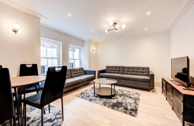 Modern 2Bed 1 Bath 5ppl/1 min Russel Square Tube