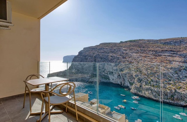 Modern 2BR Apt with stunning sea views in Gozo!