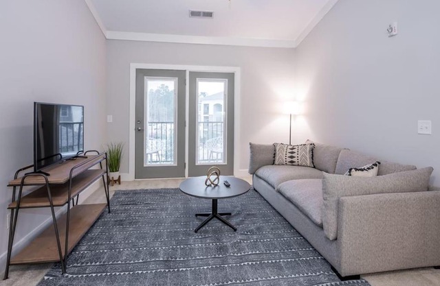 Modern 2BR with Balcony and Gym