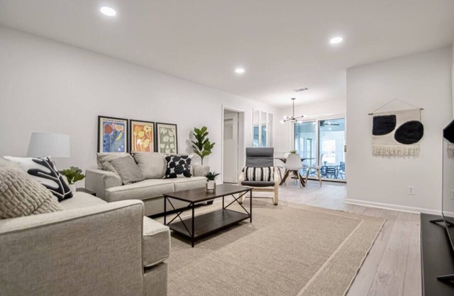 Modern 4-BR Home w/Sunroom, Office, & Pet-Friendly Yard – Ideal for Groups & Families!