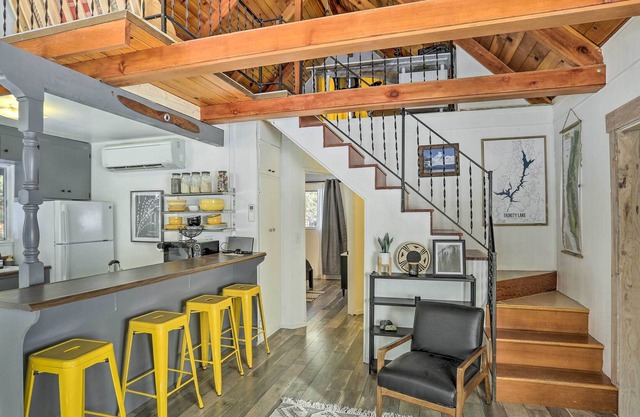 Modern A-Frame Cabin < 2 Mi to Trinity Lake!