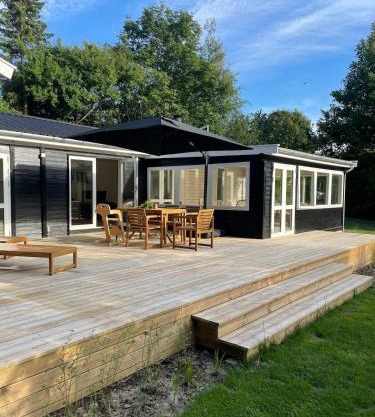Modern and cozy holiday home