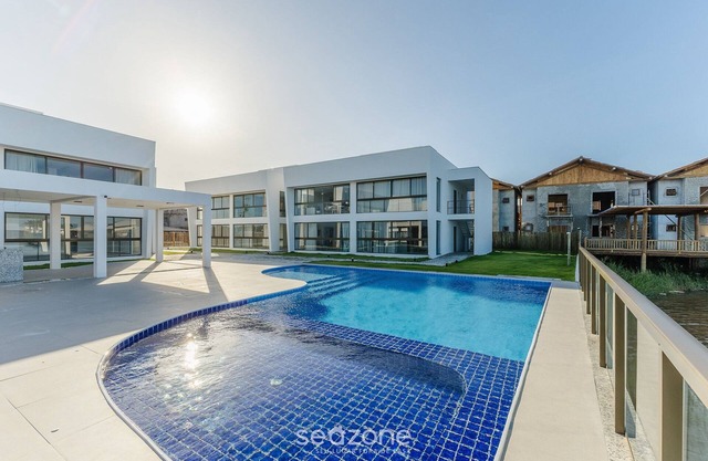 Modern and Sophisticated Apartments Near the Beach in Marau VLL