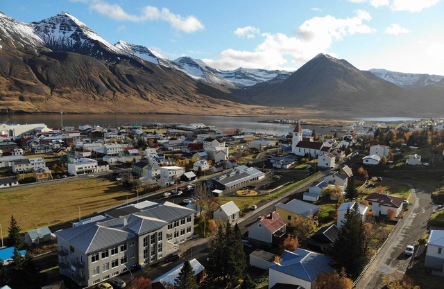 Modern apartment in Siglufjörður with amazing mountain view