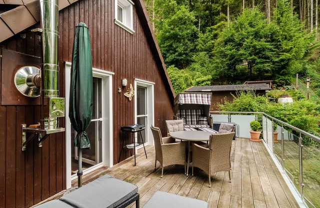 Modern Apartment in a Dream Location with Mountain View, Shared Garden and Wi-Fi