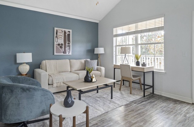 Modern Apartment in Prime Location (ID3821X91)