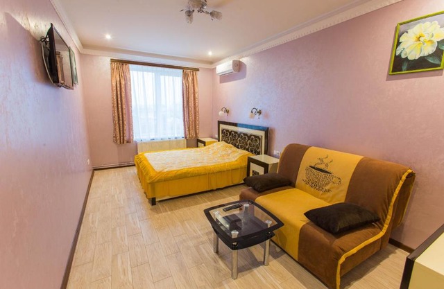 Modern apartment on Akademika Sakharova 27a