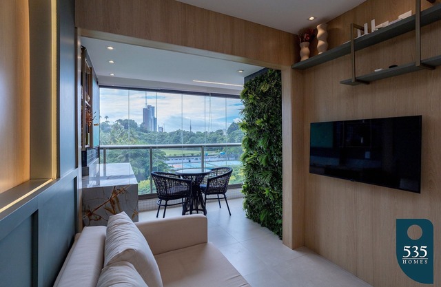 Modern apartment with beach access