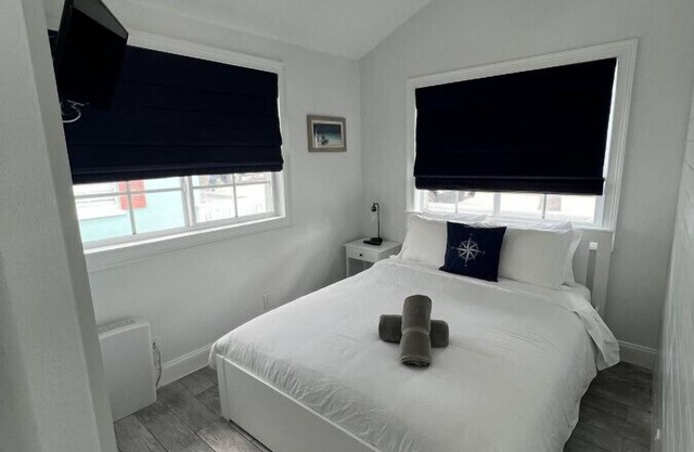 Modern bungalow w/Oceanview #9