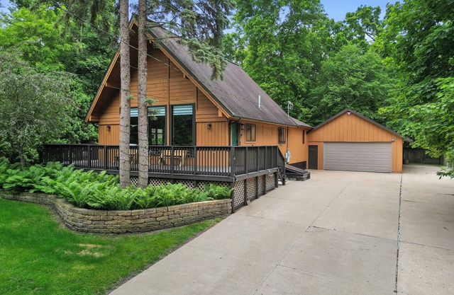 Modern Cabin located near Lake Mary Twin Lakes, WI- Game Room