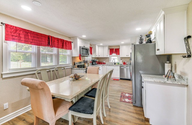 Modern Cape Charles Home: 1 Mi to Kiptopeke Beach!