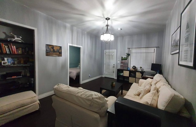 Modern Charm in Downtown Los Angeles