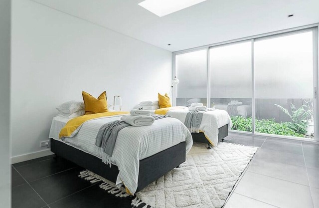 Modern Chic townhouse in private location