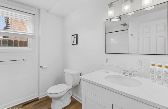 Modern & Classy 2BR in the Heart of Ottawa