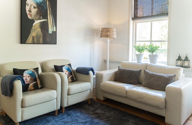 Modern Comforts of this home in Paesens