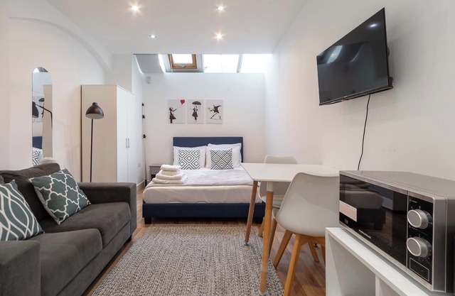 Modern & Convenient Studio Apartment in Shoreditch