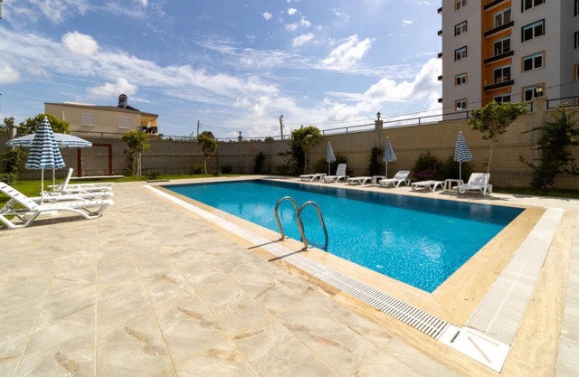 Modern Flat with Shared Closed Pool in Alanya