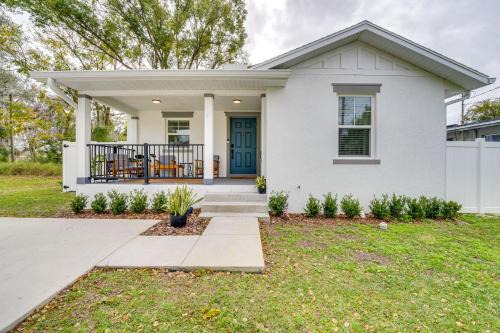 Modern Florida Bungalow 3 Miles to Winter Garden!
