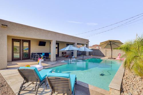 Modern Gem with Pool and Mtn Views in Lake Havasu City