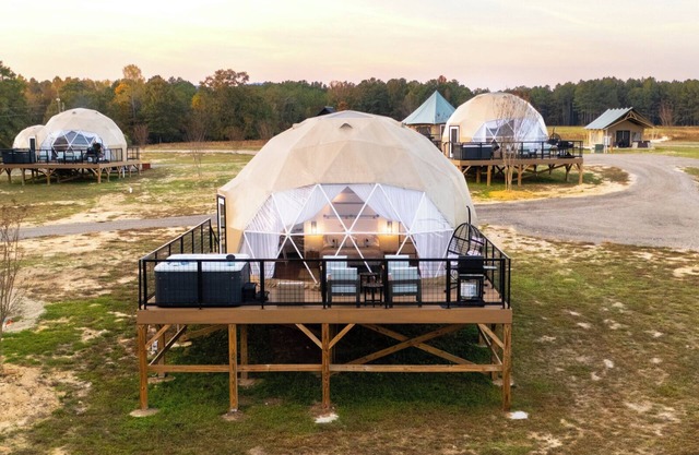 Modern Geodesic Dome: Hot Tub & Lake Views