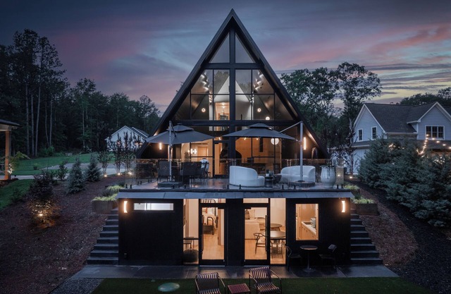 Modern Lakefront Retreat - Luxury Design, Family-Friendly, Dock & Fire Pit