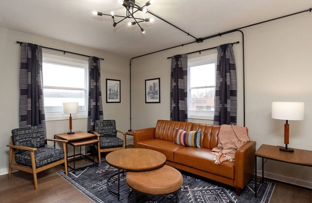 Modern Loft in Valley Junction!