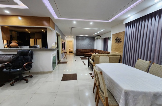Modern Luxury 3-Bed 3-Bath Banani Apt - Parking Laundry Washer Dryer Dishwasher