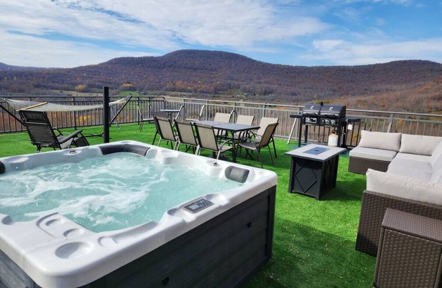 Modern Mountain House Catskills