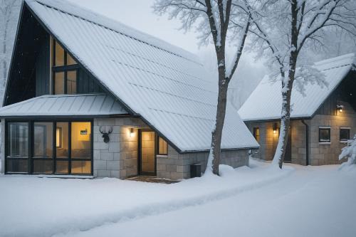 Modern Mountain Luxury Soak, Stay, & Be Spoiled