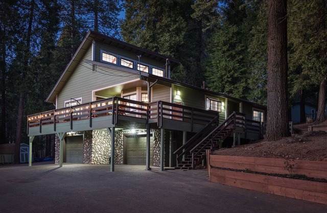 Modern Mountain Retreat - Welcome to Pine Ridge!