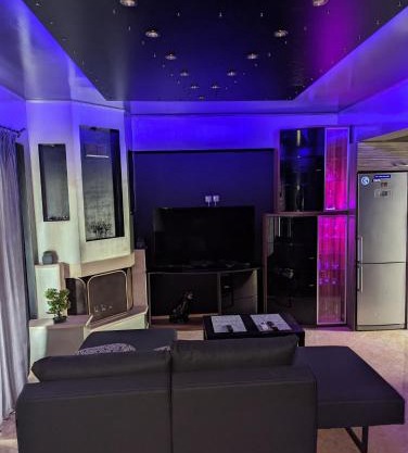 Modern Quiet Luxury Apartment Patra